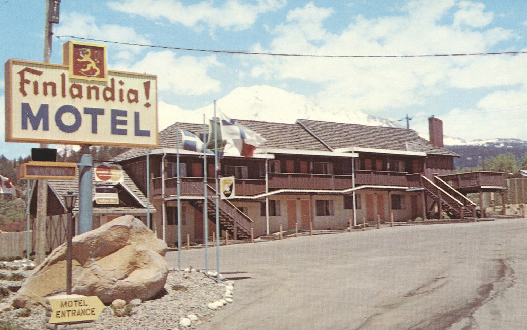 Finlandia Motel - Mt. Shasta, California