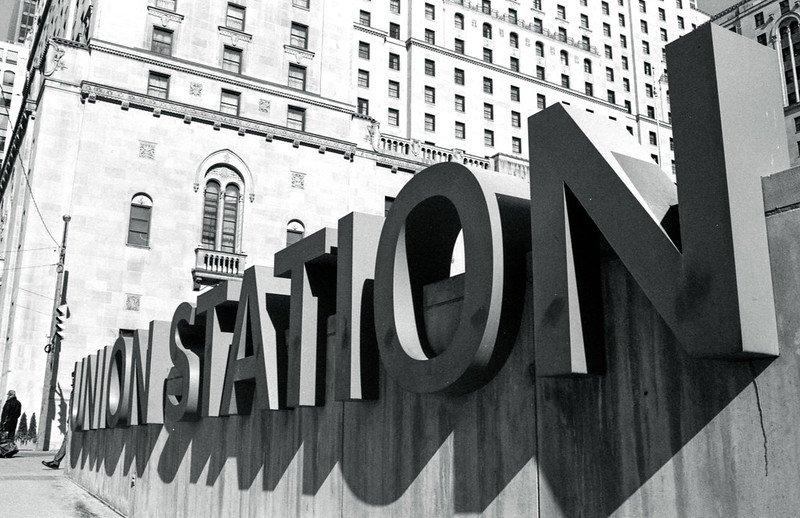 York St. Union Station Sign_