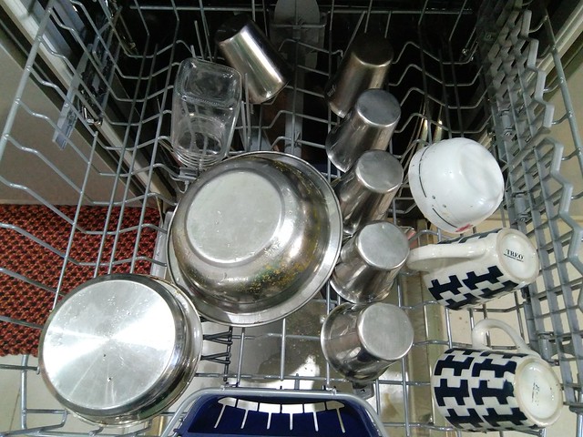 upper tray dishwasher