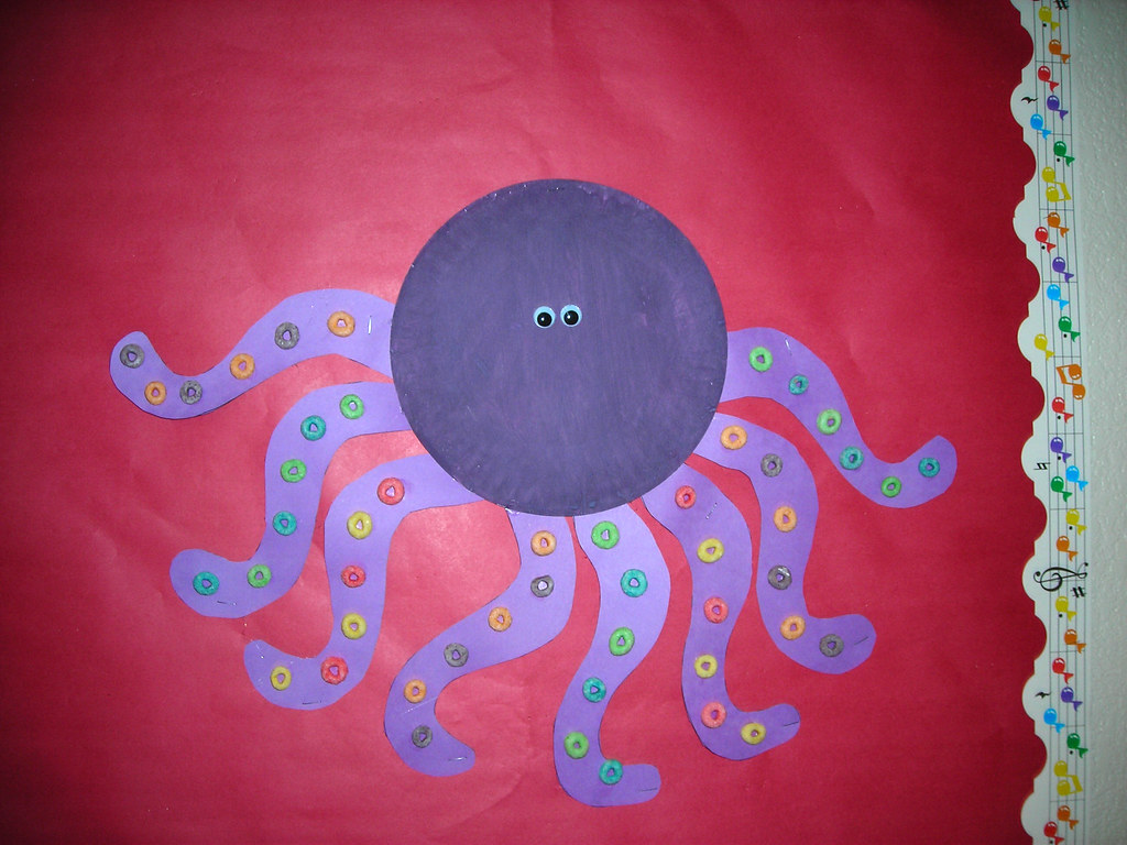 Octopus | Made of a paper plate and fruit loops for tenacles… | Megan