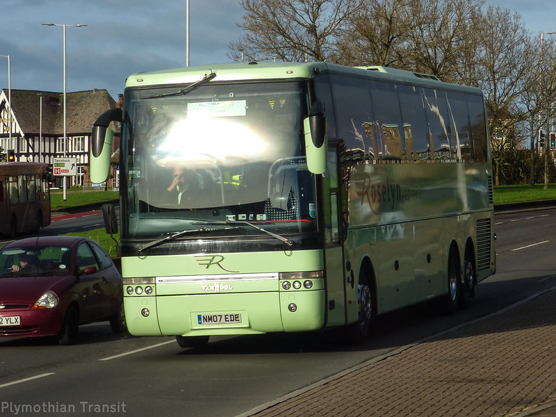 Roselyn Coaches NM07EDE