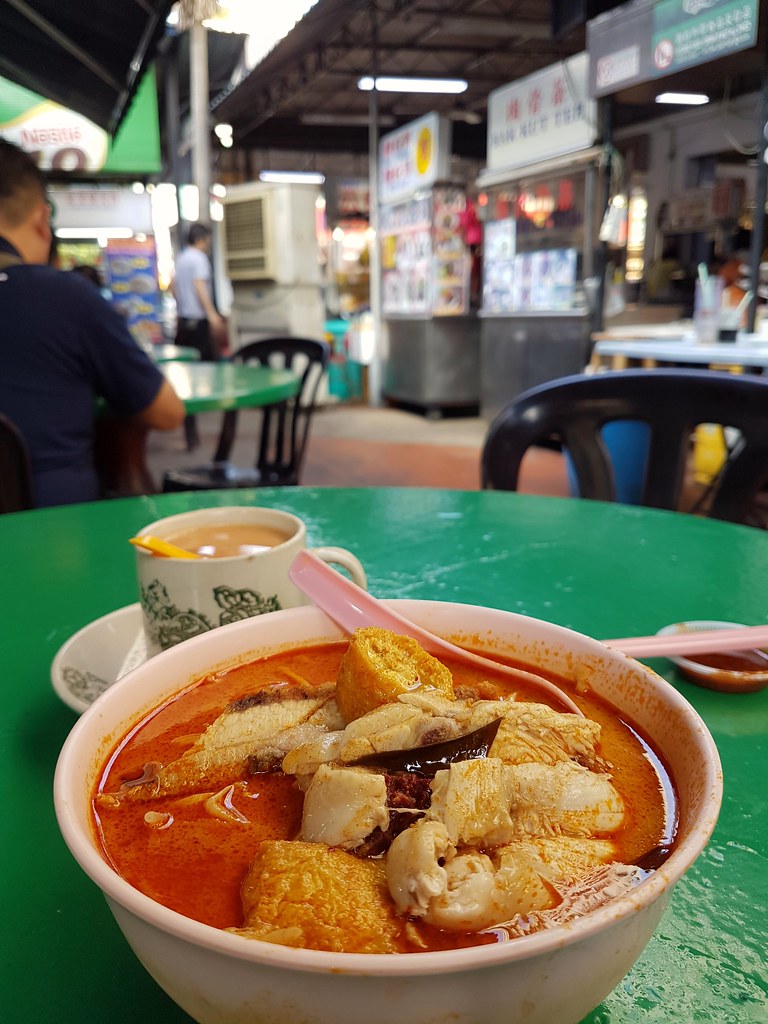 加里鸡烧肉面 $6.50 @ Do Re Mi Restaurant, Ara Damansara