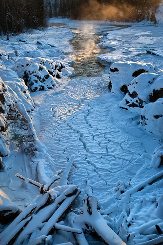 Photographer Curtis Cunningham - snowy river