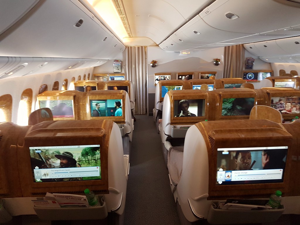 Emirates Business Class KL-Dubai