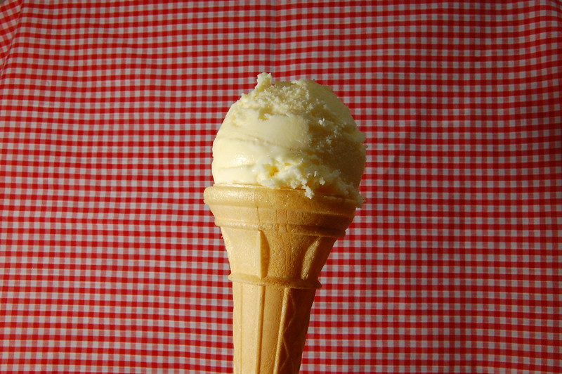 Orange and cointreau ice-cream