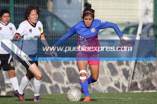 IMG_0963 [T2017 Liga Mexicana de Futbol LIMEFFE] J5 Selección Femenil Puebla vs “Toros” de Querétaro | Superliga Femenil Fotografías Manuel Vela @Mv_ManuelVela #PueblaExpres para Mv Fotografía Profesional / Edición y retoque www.pueblaexpres.com