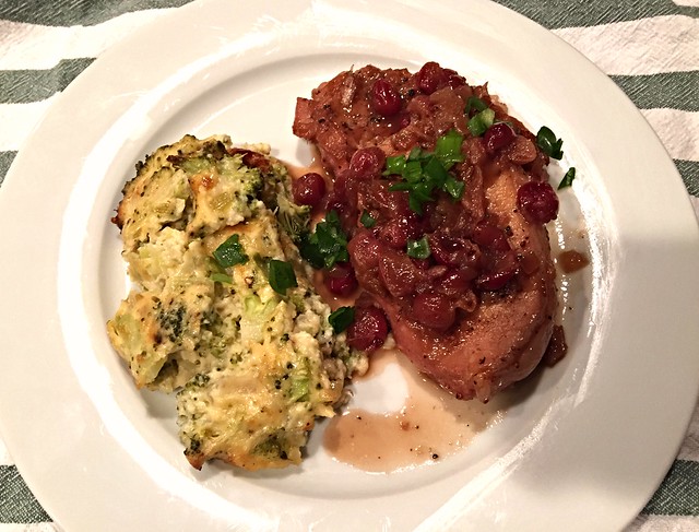 Baked Pork Chops with Cranberries - Idiot's Kitchen
