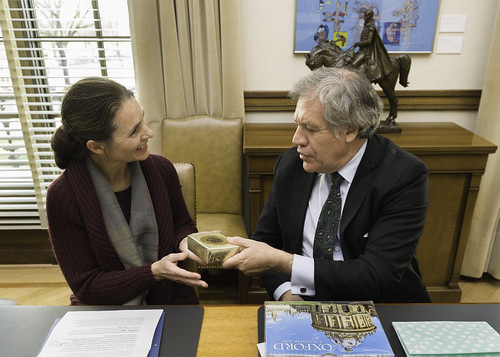 OAS and Oxford University Join Forces to Improve Analysis of Poverty in the Americas