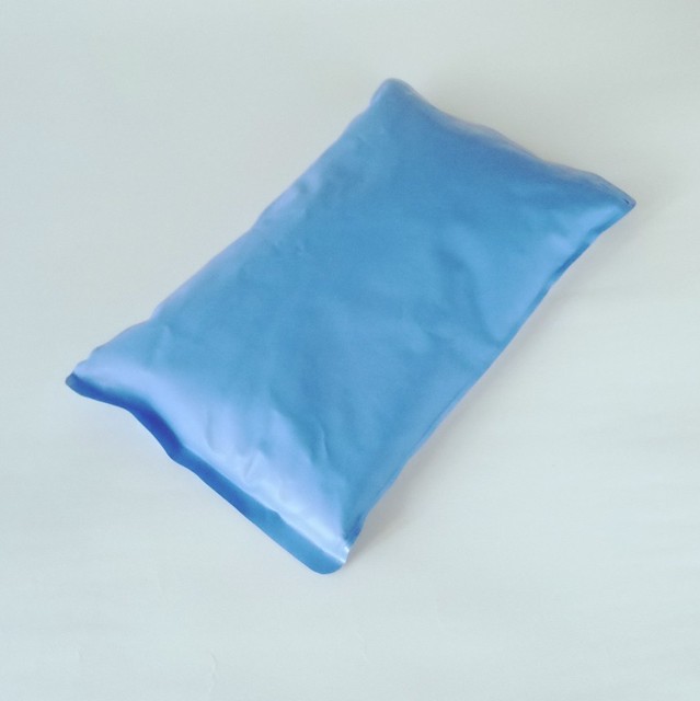 Cooling gel pillow