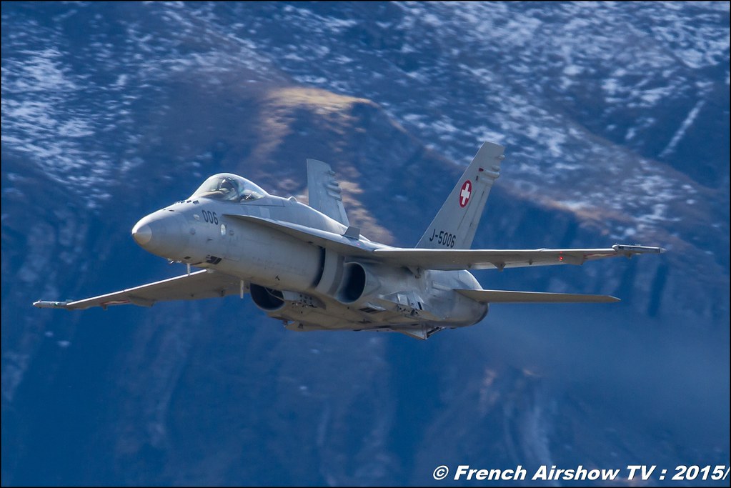 F/A-18 Hornet Solo Display CH , Escadrille d’aviation 17 , SWISS HORNET DISPLAY TEAM, Axalp 2015 ,Exercices de tir d’aviation Axalp , fliegerschiessen axalp 2015, Meeting Aerien 2015