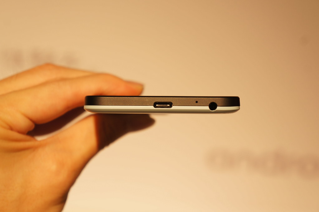 ワイモバイル、「Nexus 5X」を10月20日より発売――実質支払額は4万9248円。グーグル直営よりも割高に