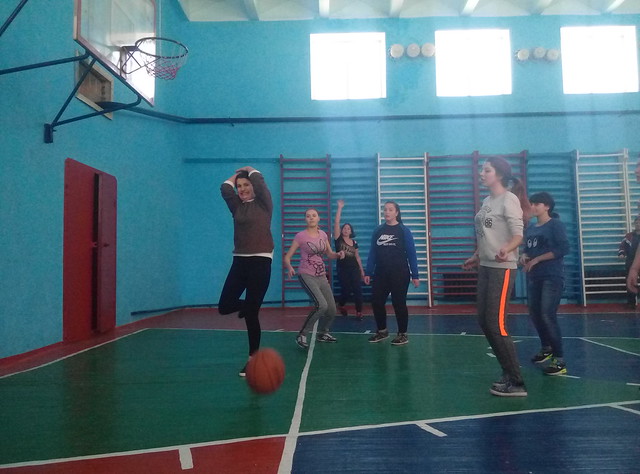 Баскетбол-дівчата