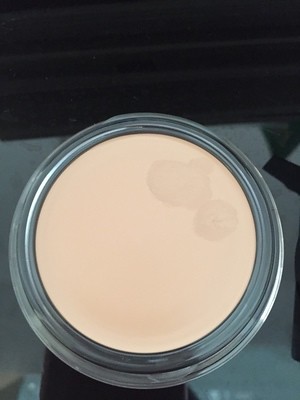 Concealer works very well highly recommended