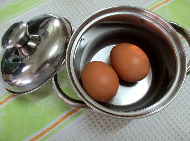 Two eggs in a pot