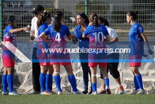 MVF_0447 [T2017 Liga Mexicana de Futbol LIMEFFE] J3 Selección Femenil Puebla vs Guerreras de Orizaba | Superliga Femenil Fotografías Mara González / Manuel Vela para Mv Fotografía Profesional / Edición y retoque www.pueblaexpres.com