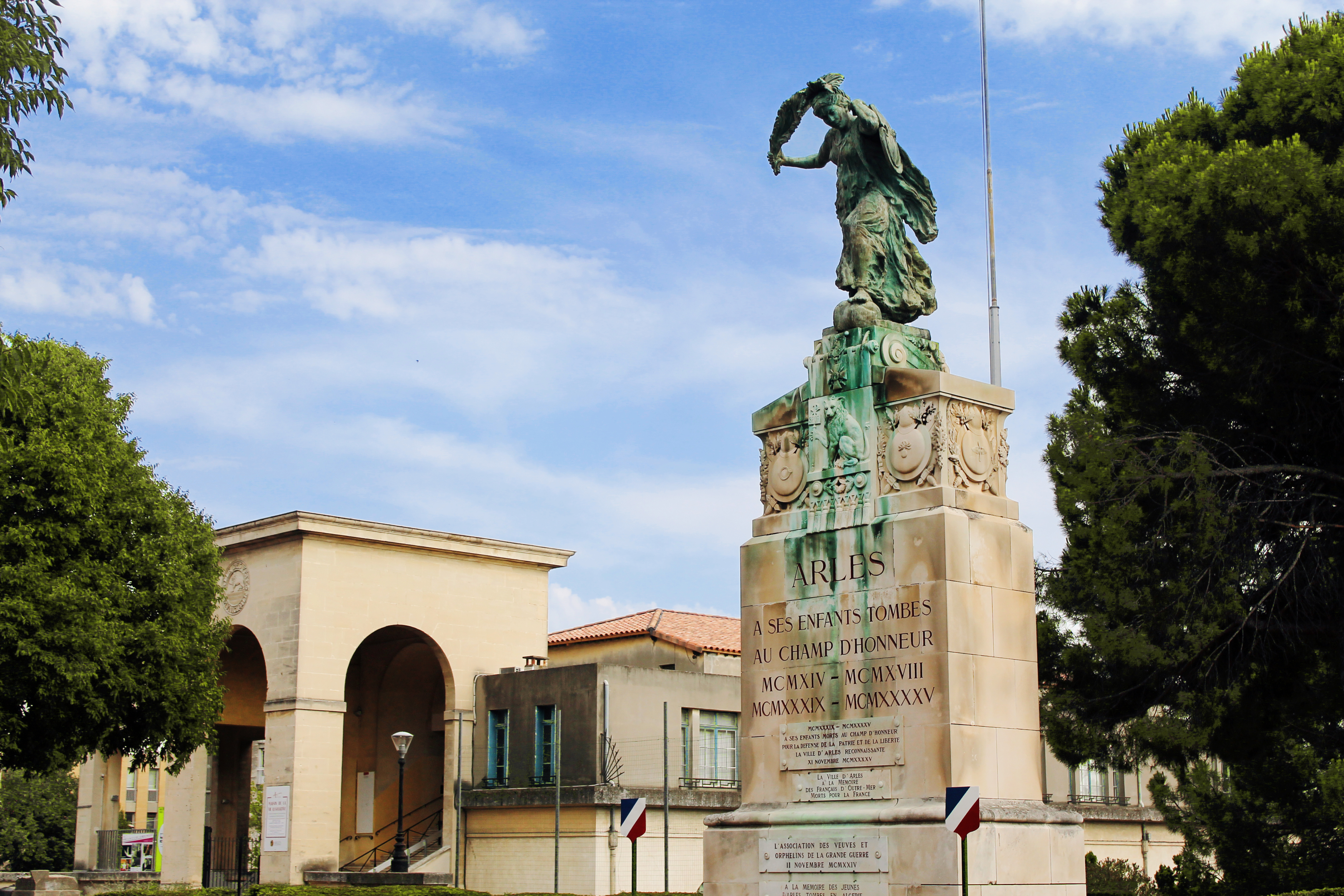 Roteiro pela Provença, França: Saintes-Maries-de-la-Mer e Arles