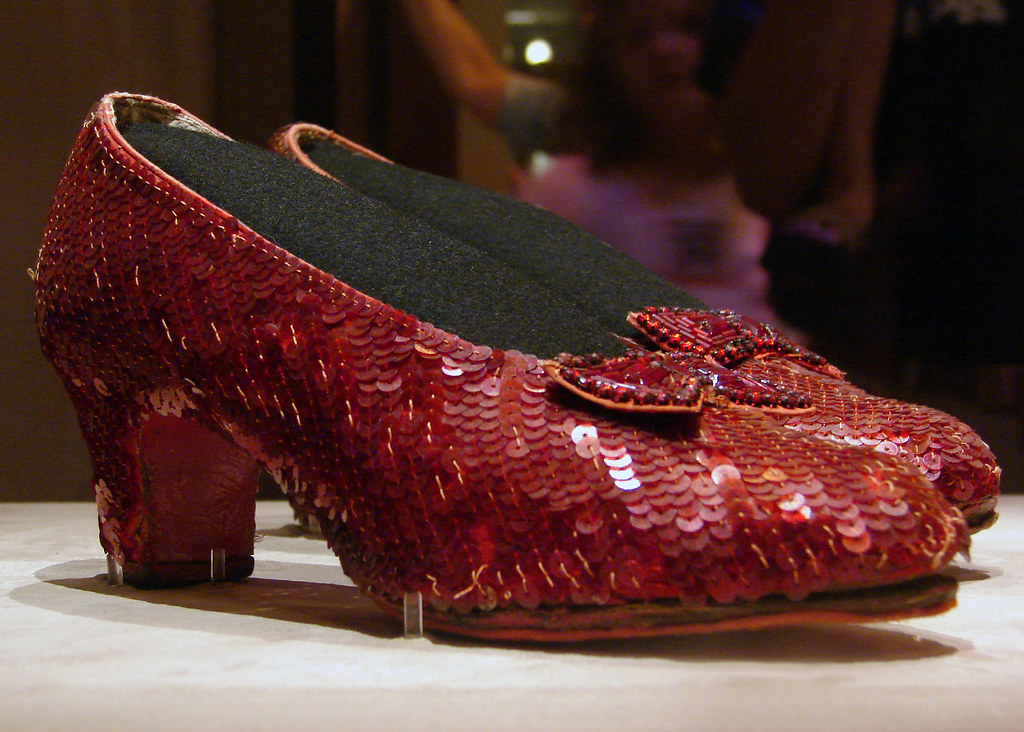 Dorothy's Ruby Slippers | On display at the Smithsonian Nati… | Flickr