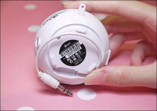 Hello Kitty mini speaker, Hello Kitty mini speaker
