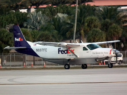 N887FE CE208 Fort Lauderdale 18-2-17