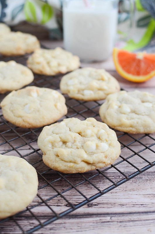 White Chocolate Orange Cookies - chewy white chocolate chip cookies with fresh orange zest mixed in! 