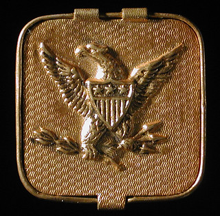 Coin gift box with eagle