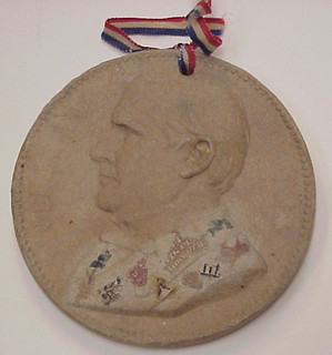 Macerated paper McKinley presidential medal obverse