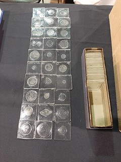 ANA 2021-08-11 glass slides at ANS table