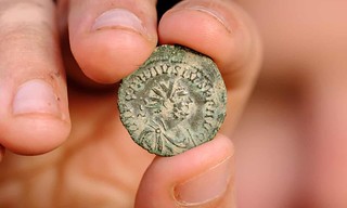 Gladiator holding cell coin