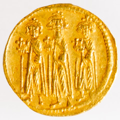 Heraclius gold solidus obverse