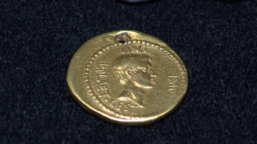 EID MAR gold coin
