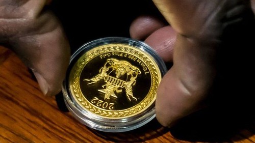 Zimbabwe gold coin