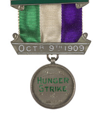 Hunger Strike Medal awarded to Constance Lytton, silver, 1910. © Fitzwilliam Museum (2)