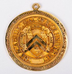 Powell Rice Commencement Award medal obverse