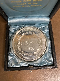 Dakota Award Medal reverse