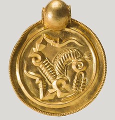 Gold pendant found in Norway