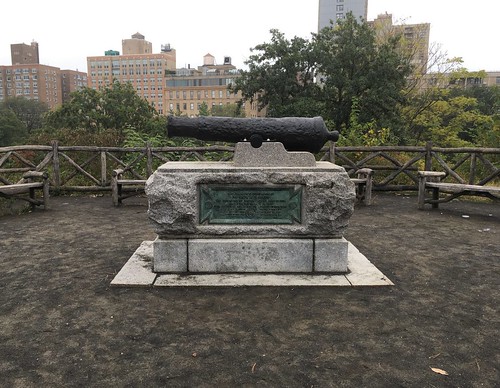Hell Gate Hussar cannon