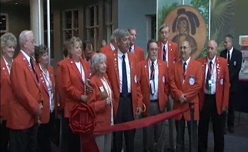 2009 FUN Show ribbon cutting