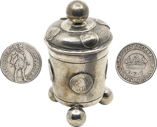 coin box with lid from Hans-Jürgen Brammer Collection