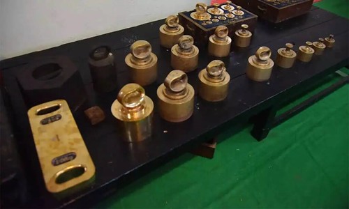 Saifabad Mint Museum weights