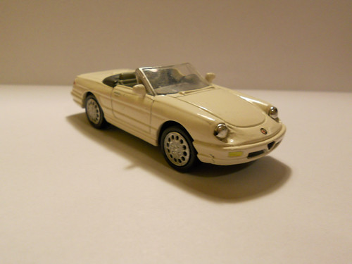 Alfa Romeo Spider (1989) – New Ray