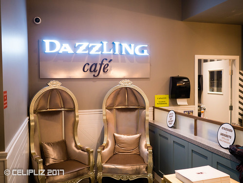 @ Dazzling Cafe