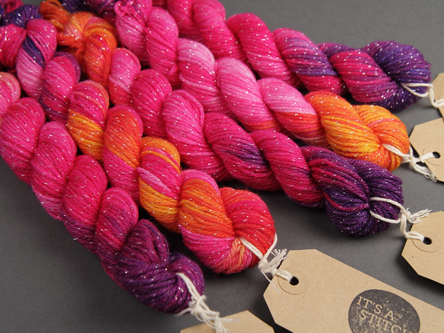 Glitter Sock Mini Skeins merino blend 20g – ‘Reaction’ (purple, orange, pink)