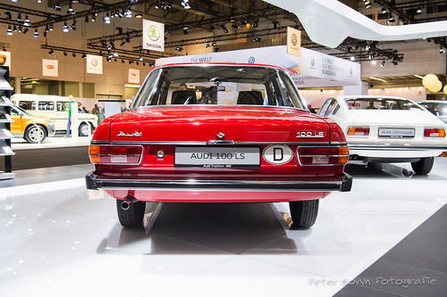 Audi 100 LS 4-door Saloon - 1974 | Audi 100 C1 1968 - 1976 ...