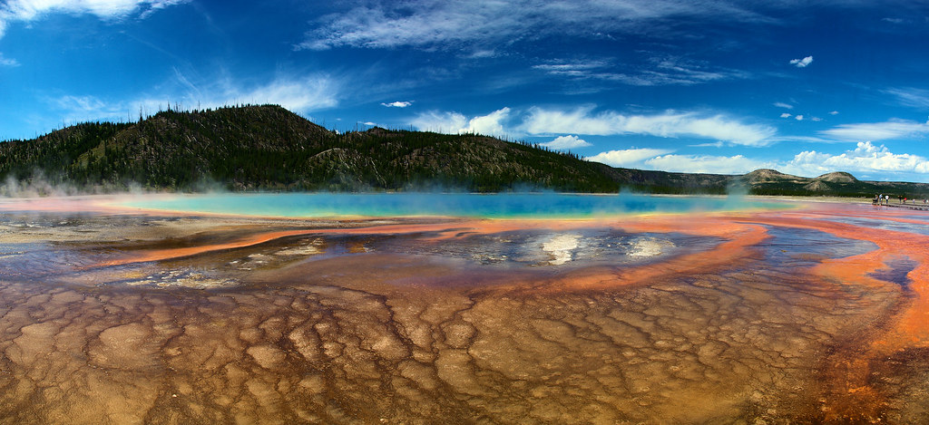 Grand Prismatic Spring, Midway Geyser Basin, Yellowstone National Park, Wyoming, August 6, 2010 (Pentax K10 D)