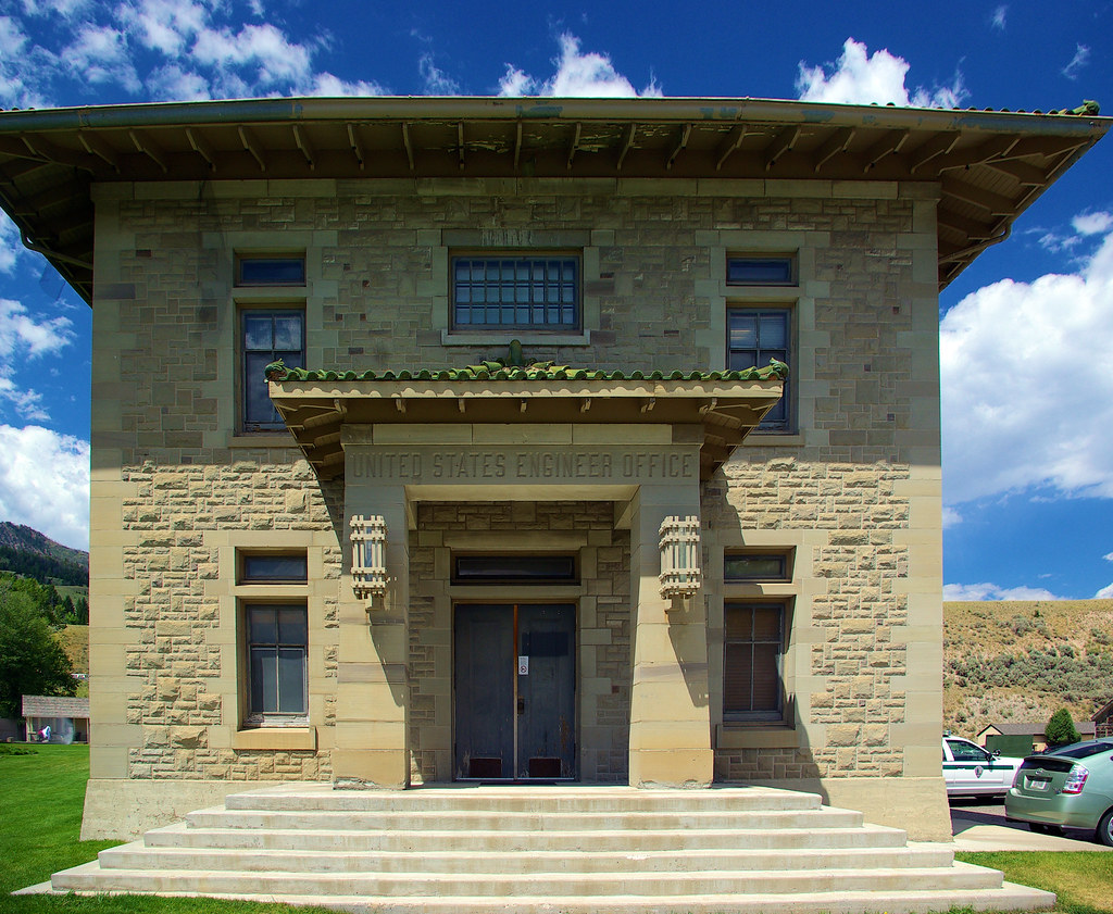 United States Engineer Office building, Mammoth Hot Springs, Yellowstone National Park, Wyoming, August 5, 2010 (Pentax K10D)
