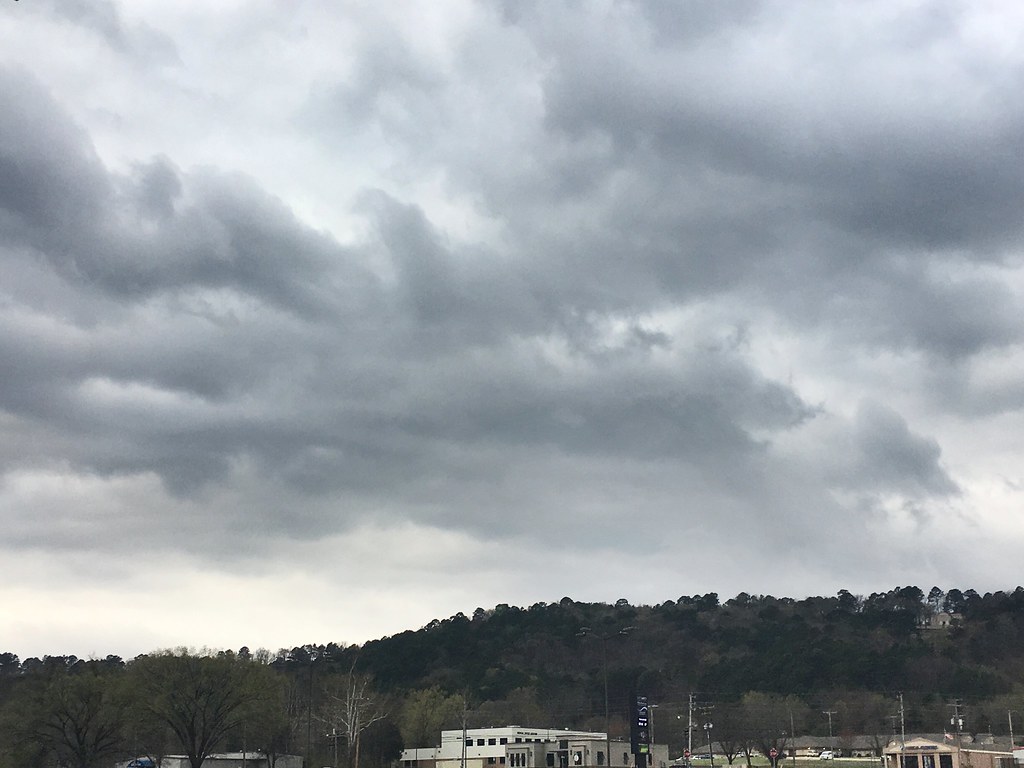 Heavy clouds over west-central Arkansas, March 24, 2018 (Apple iPhone 6s)
