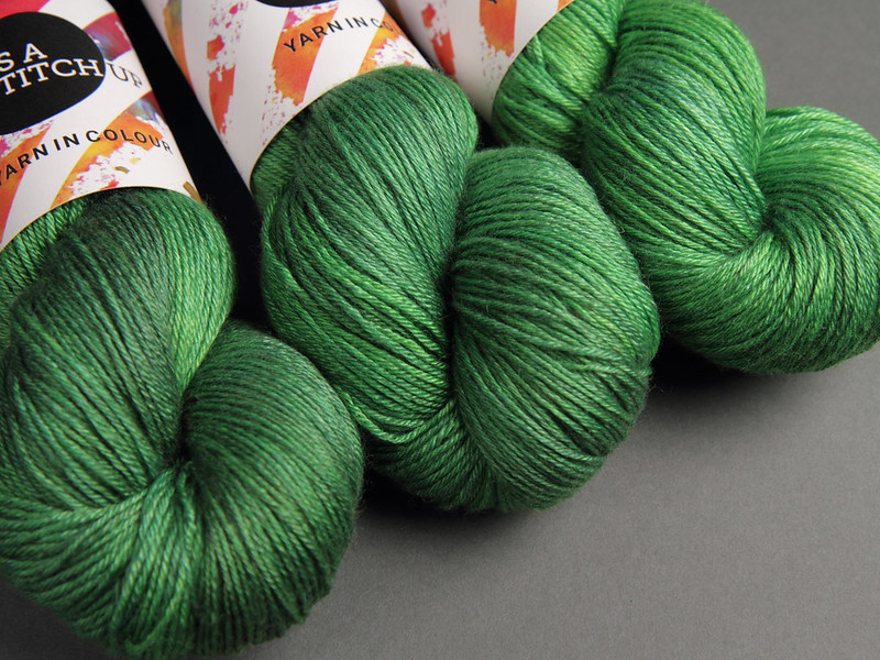 Brilliance 4 Ply British wool silk hand dyed yarn in 'Emerald' (green)