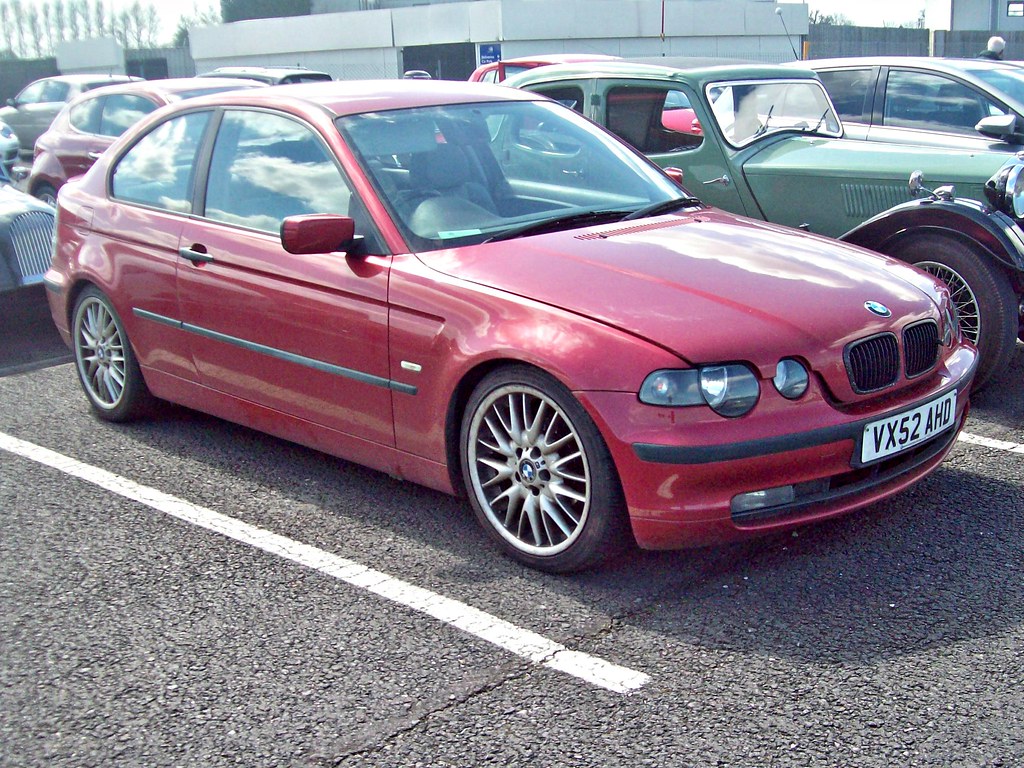 163 BMW (E465) 320TD Compact (2nd Gen) (2002) BMW (E46