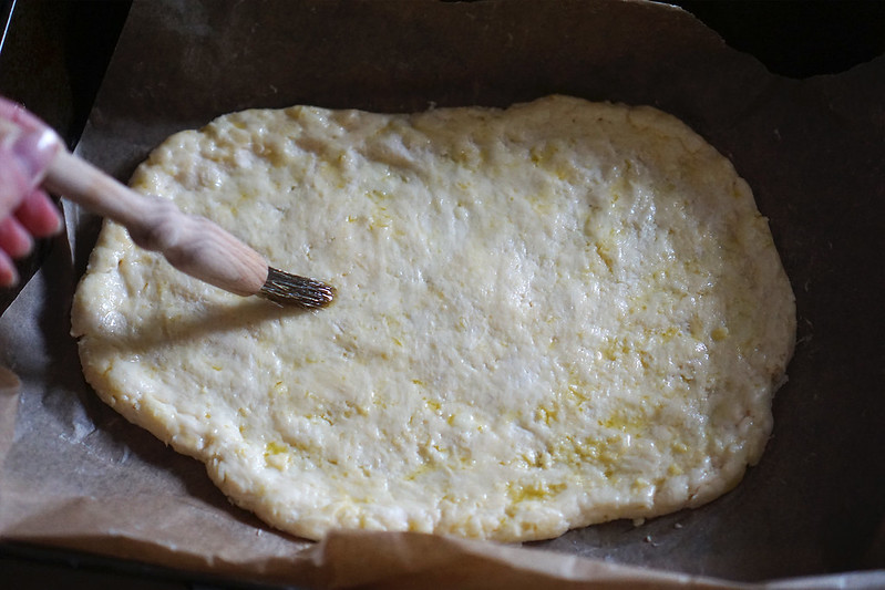 Gluten free mozzarella and glutinous rice pizza base - making process