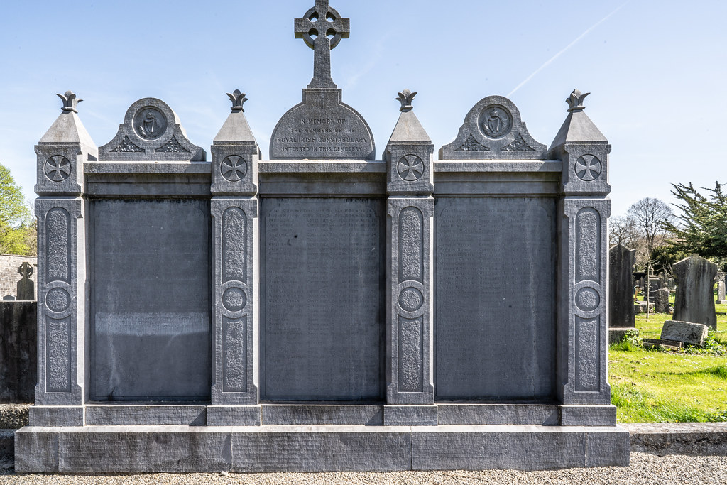 MEMORIAL - ROYAL IRISH CONSTABULARY 